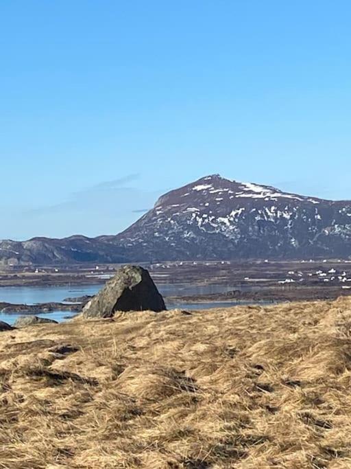 Ett Roms Leilighet Vestvagoy Gravdal  Exterior foto